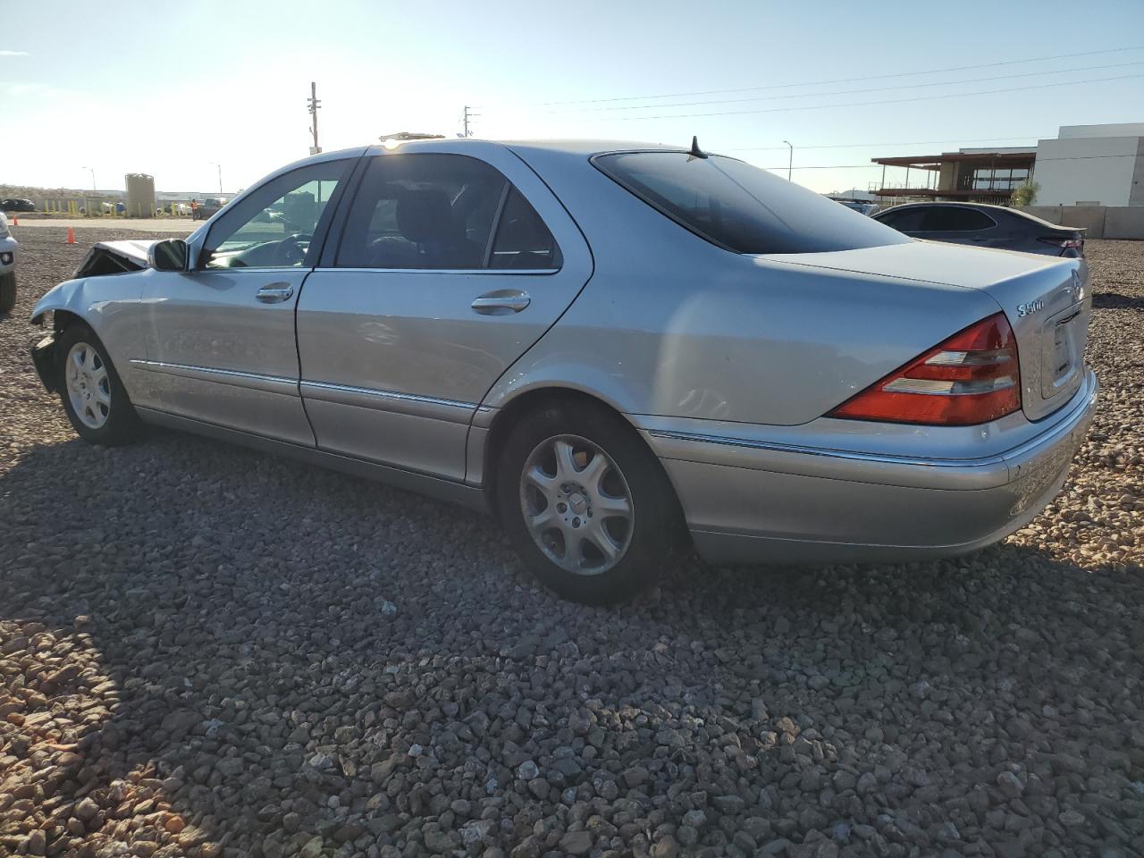 Image 2 of 2000 MERCEDES-BENZ S 500 2000 with VIN WDBNG75JXYA105810