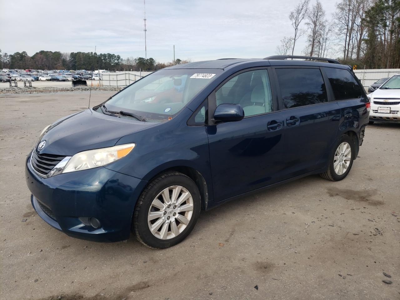 Изображение 1 2012 TOYOTA SIENNA LE 2012 с VIN 5TDJK3DC3CS044595