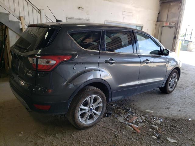 Image 3 of 2017 FORD ESCAPE SE 2017 with VIN 1FMCU0GDXHUA40323