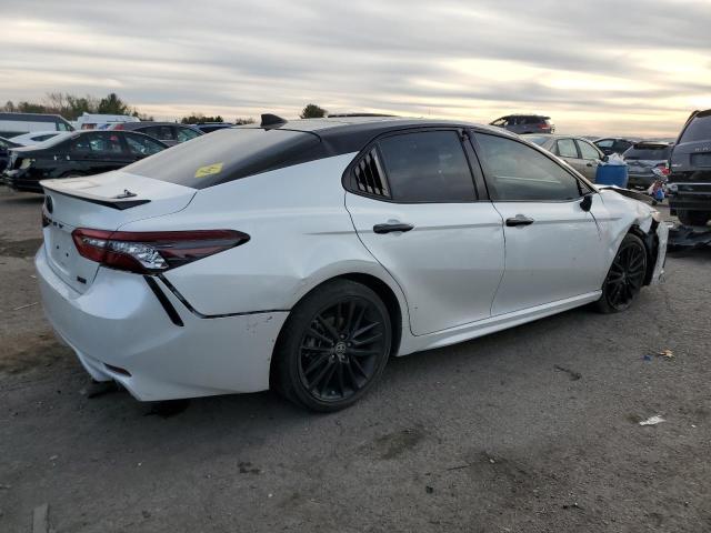 Obraz 3 z 2021 TOYOTA CAMRY XSE 2021 z VIN 4T1K61AKXMU422980