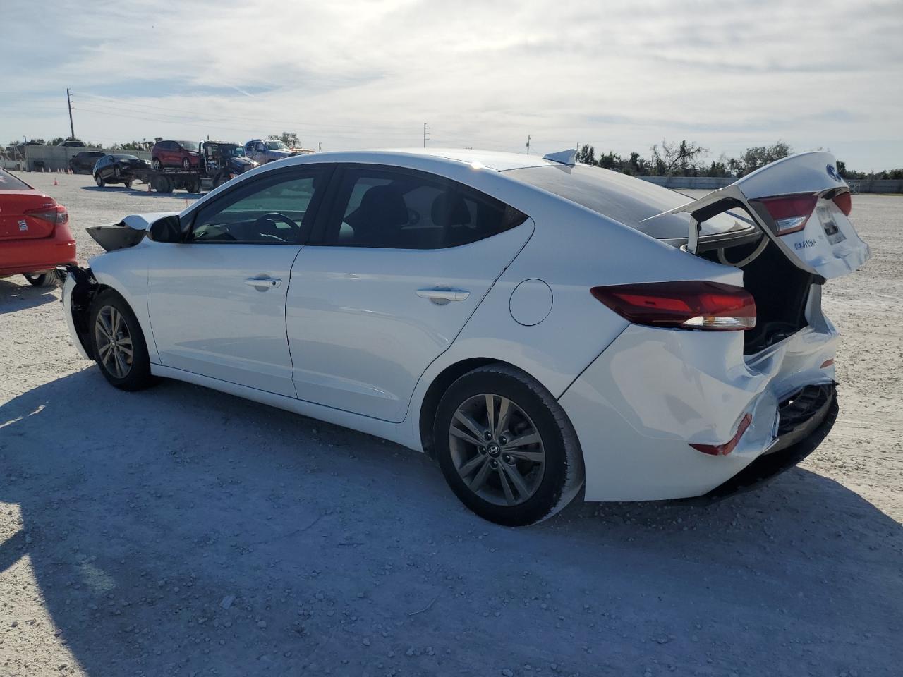 Image 2 of 2018 HYUNDAI ELANTRA SEL 2018 with VIN 5NPD84LF3JH343276