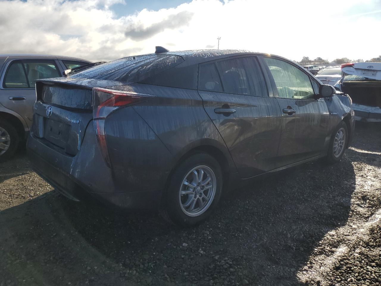 Image 3 of 2018 TOYOTA PRIUS  2018 with VIN JTDKBRFU5J3584770