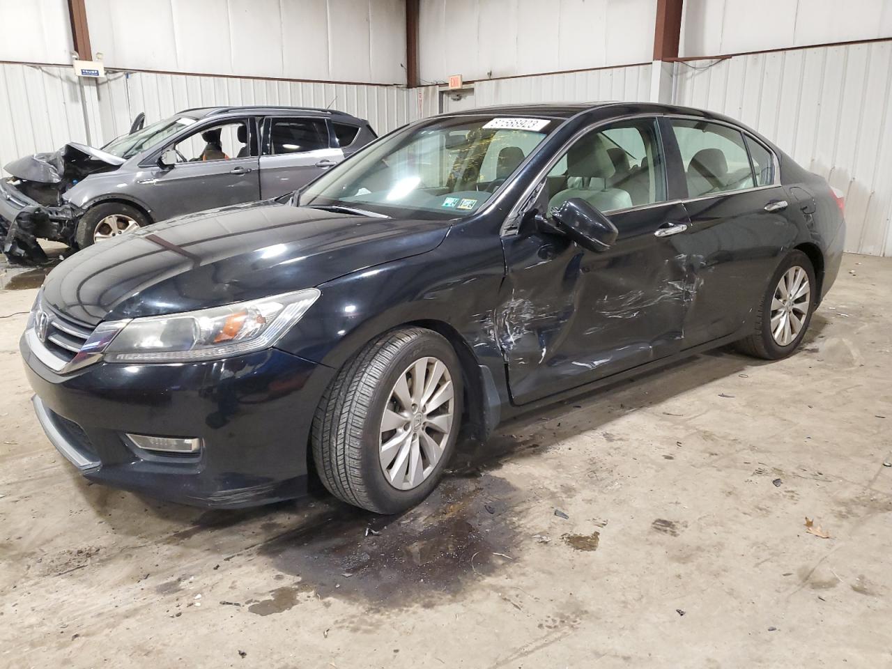 Изображение 1 2013 HONDA ACCORD EX 2013 с VIN 1HGCR2F79DA241107