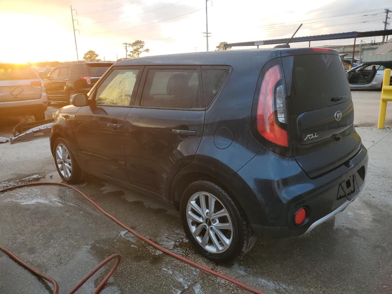 Obraz 2 z 2017 KIA SOUL + 2017 z VIN KNDJP3A51H7450478