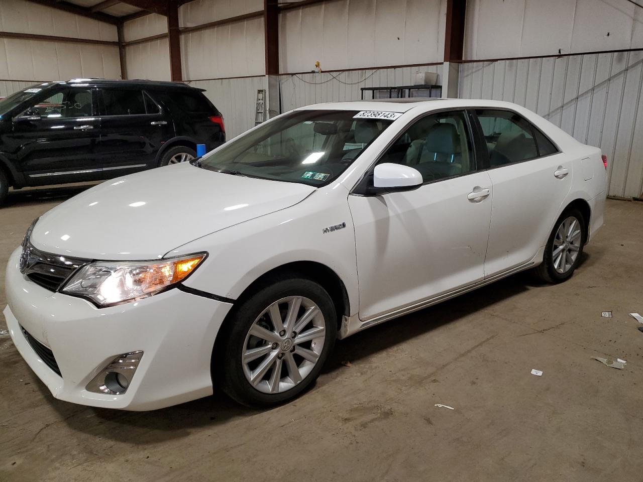 Image 1 of 2014 TOYOTA CAMRY HYBRID 2014 with VIN 4T1BD1FK7EU100555