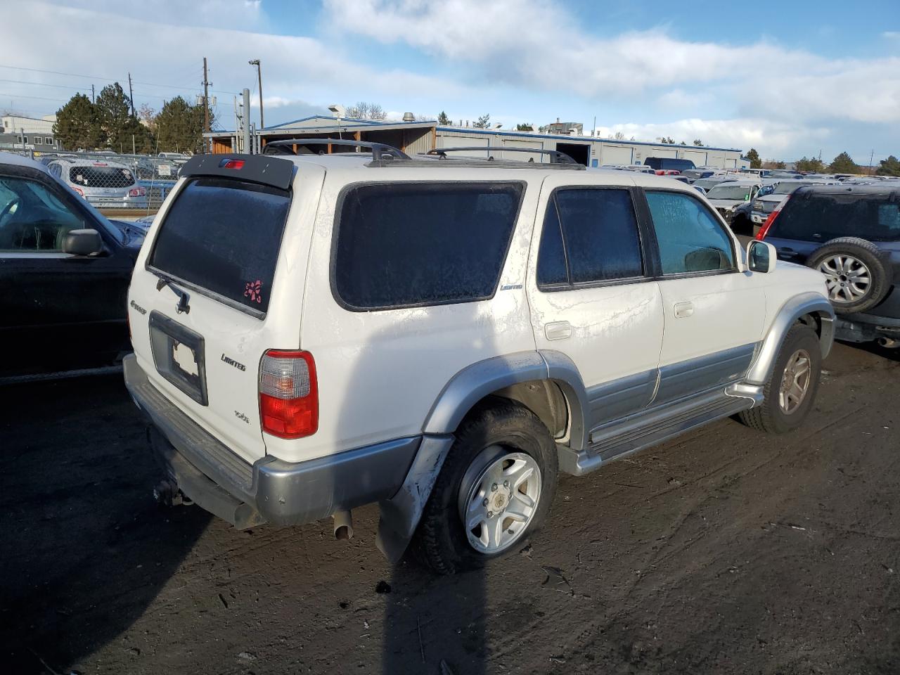 Изображение 3 2000 TOYOTA 4RUNNER LIMITED 2000 с VIN JT3GN87R2Y0144023