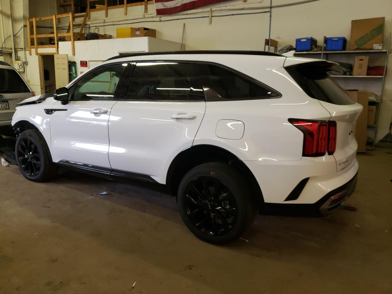 Obraz 2 z 2023 KIA SORENTO SX 2023 z VIN 5XYRKDLF8PG213355