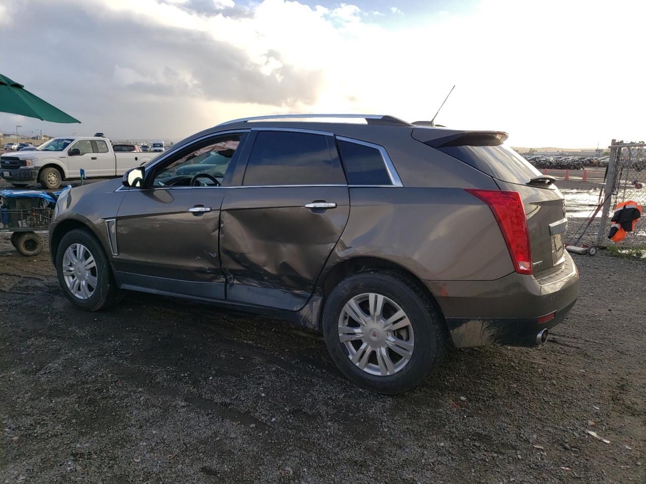 Obraz 2 z 2016 CADILLAC SRX LUXURY COLLECTION 2016 z VIN 3GYFNBE3XGS576833