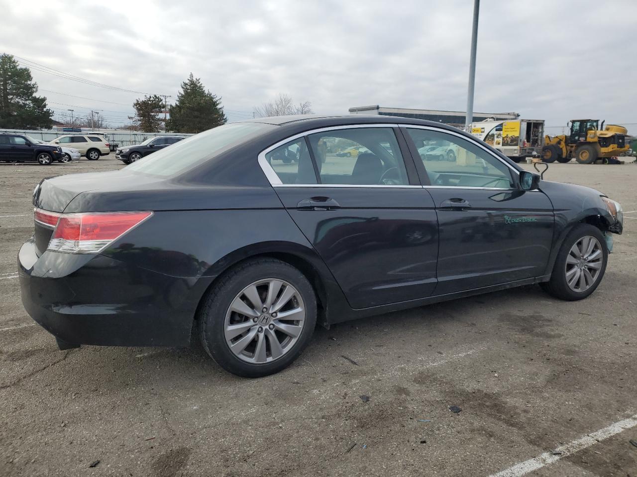 Image 3 of 2012 HONDA ACCORD EX 2012 with VIN 1HGCP2F7XCA190429