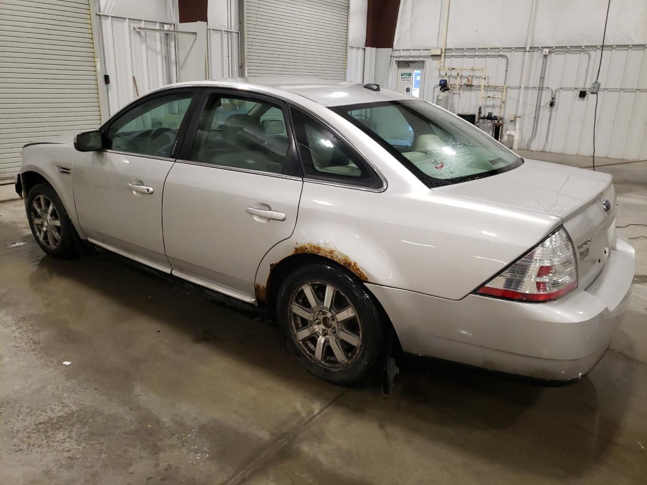 Obraz 2 z 2008 FORD TAURUS SEL 2008 z VIN 1FAHP24W08G136209