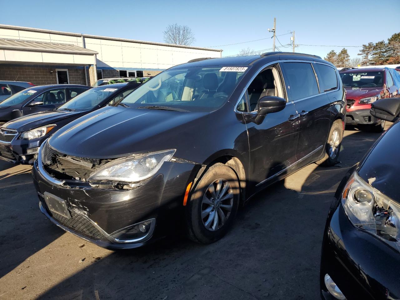 2017 CHRYSLER PACIFICA TOURING L 2017 image