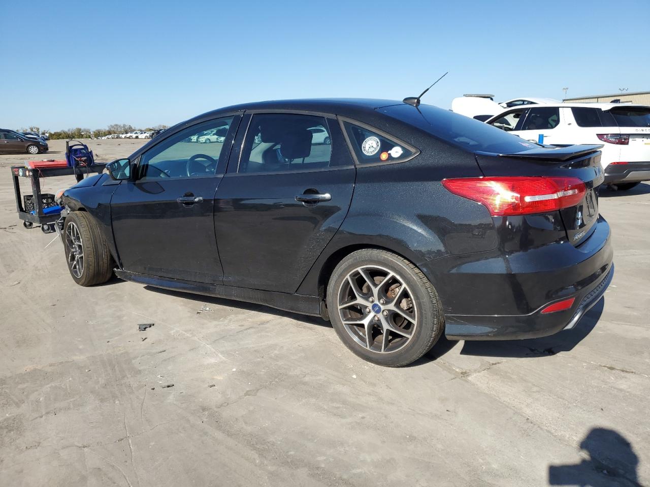 Obraz 2 z 2015 FORD FOCUS SE 2015 z VIN 1FADP3F22FL215402