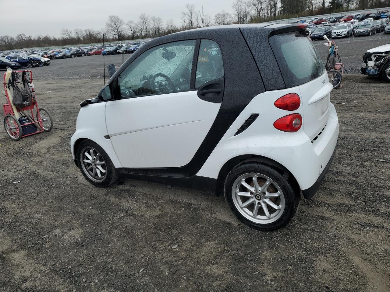 Изображение 2 Smart Fortwo Pure 2009 с VIN WMEEJ31X29K238953
