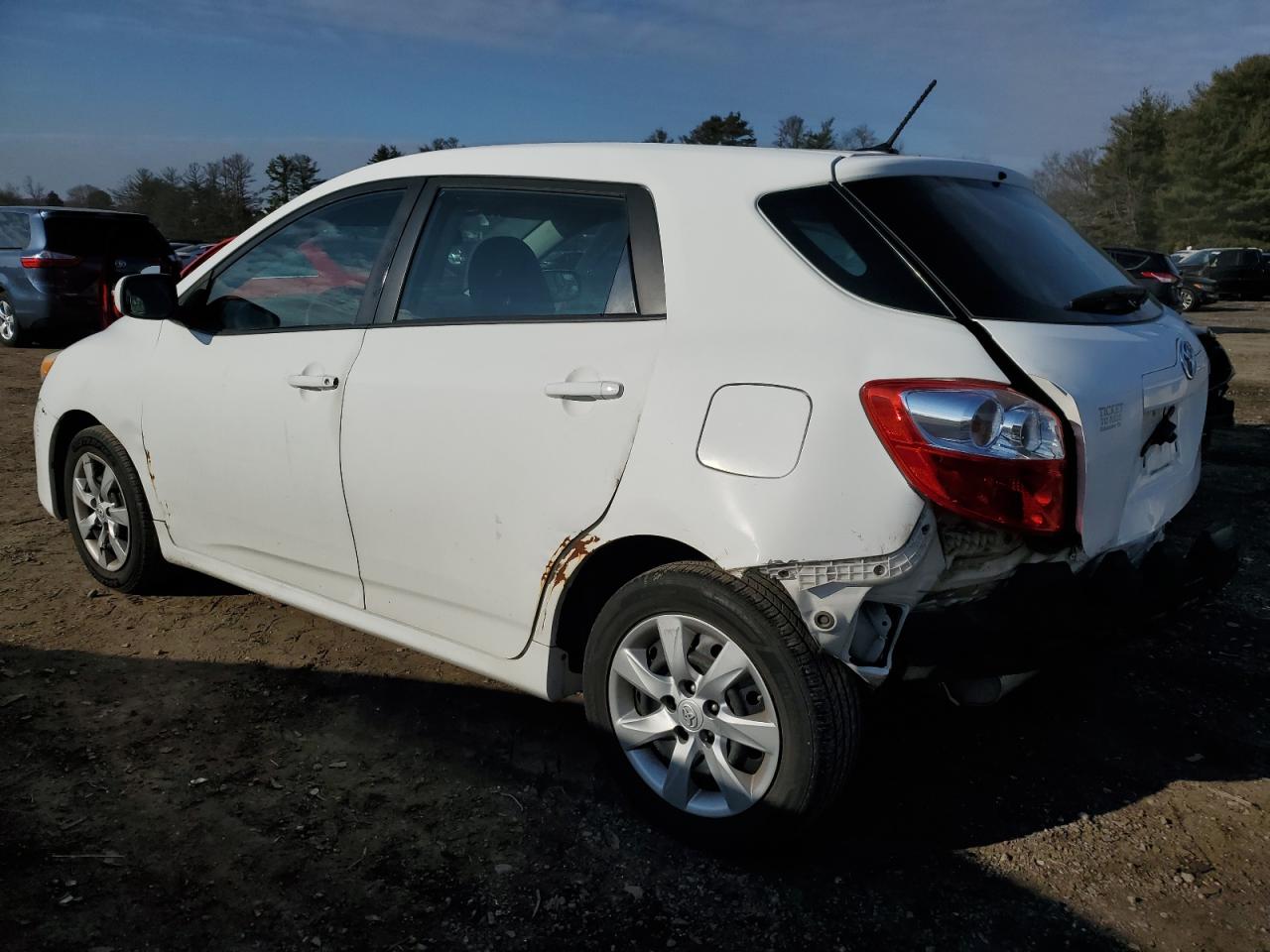 Obraz 2 z 2011 TOYOTA COROLLA MATRIX  2011 z VIN 2T1KU4EE3BC680977