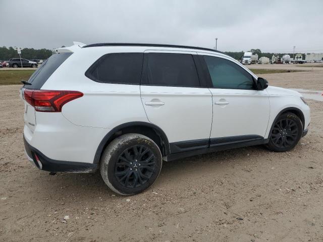 Image 3 of 2018 MITSUBISHI OUTLANDER SE 2018 with VIN JA4AD3A34JZ022531