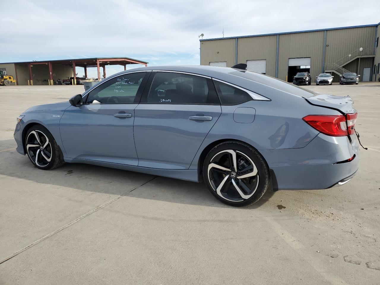 Image 2 of 2022 HONDA ACCORD HYBRID SPORT 2022 with VIN 1HGCV3F2XNA030697