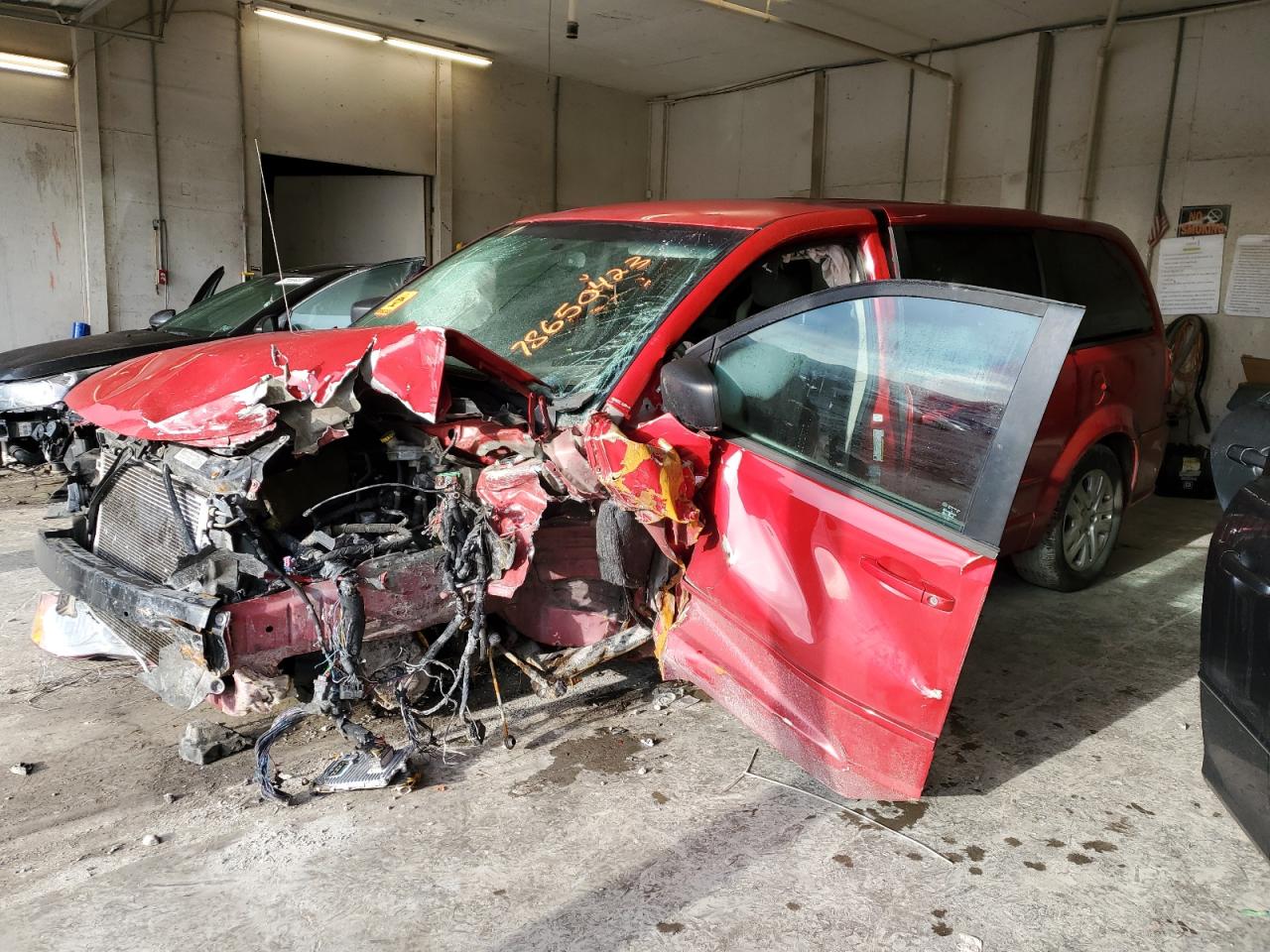 Изображение 2015 DODGE GRAND CARAVAN SE 2015