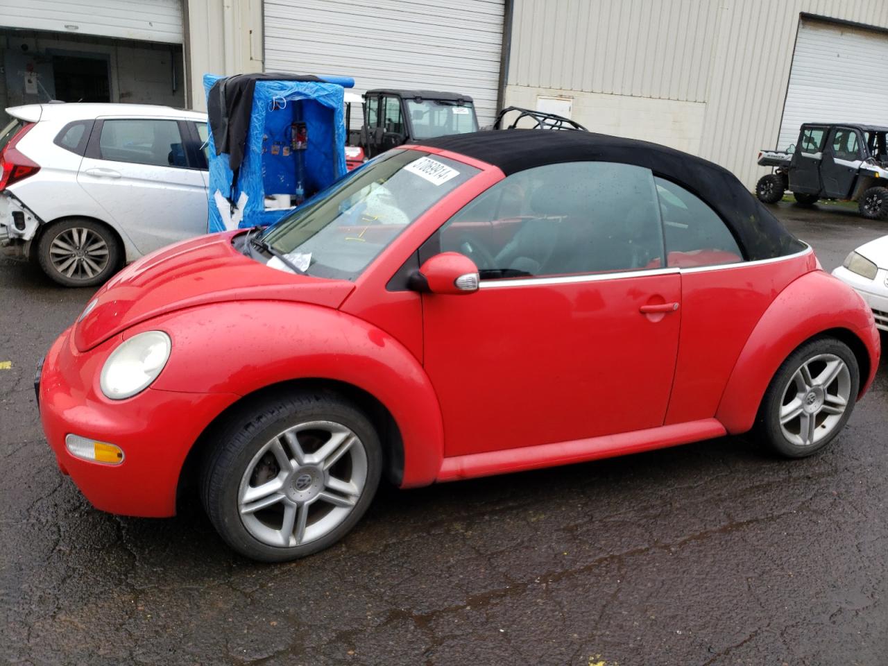 Obraz 1 z 2004 VOLKSWAGEN NEW BEETLE GLS 2004 z VIN 3VWCD21Y24M301029