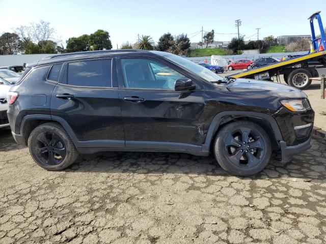 Image 3 of 2018 JEEP COMPASS LATITUDE 2018 with VIN 3C4NJCBBXJT300264