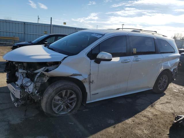 Изображение 1 2021 TOYOTA SIENNA XLE 2021 с VIN 5TDYRKEC5MS034123
