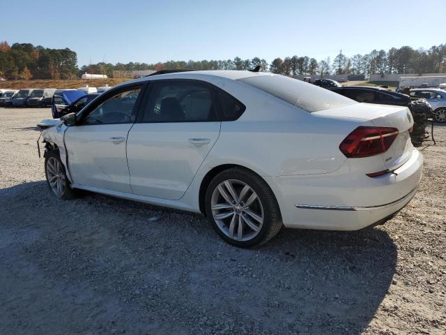 Obraz 2 z 2019 VOLKSWAGEN PASSAT WOLFSBURG 2019 z VIN 1VWLA7A33KC010824