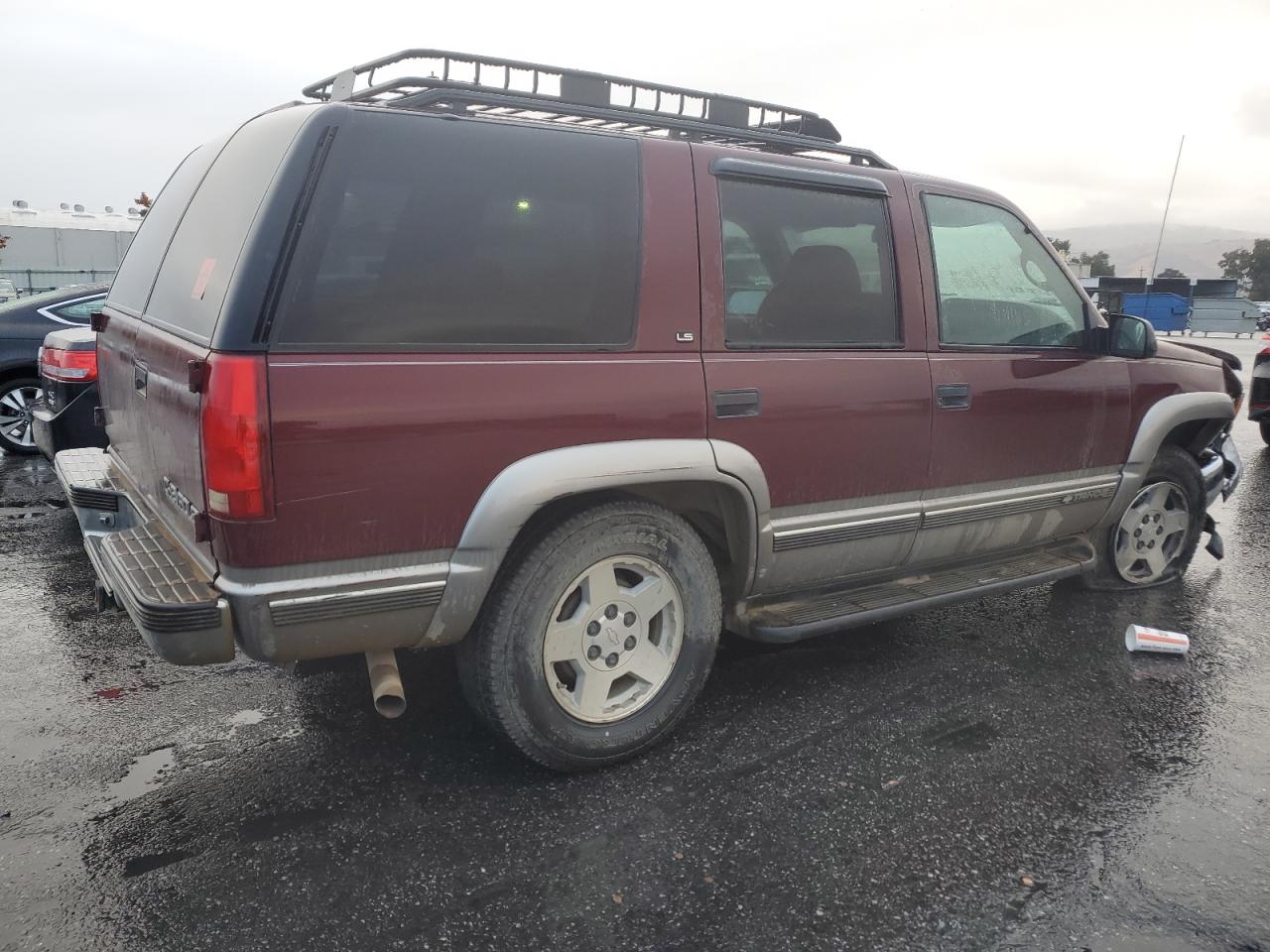 Изображение 3 1998 CHEVROLET TAHOE K1500 1998 с VIN 1GNEK13R9WJ372396