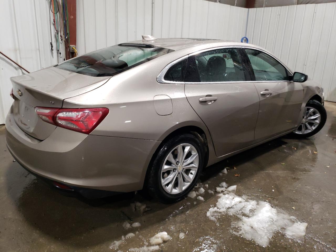 Изображение 3 2022 CHEVROLET MALIBU LT 2022 с VIN 1G1ZD5ST8NF154064