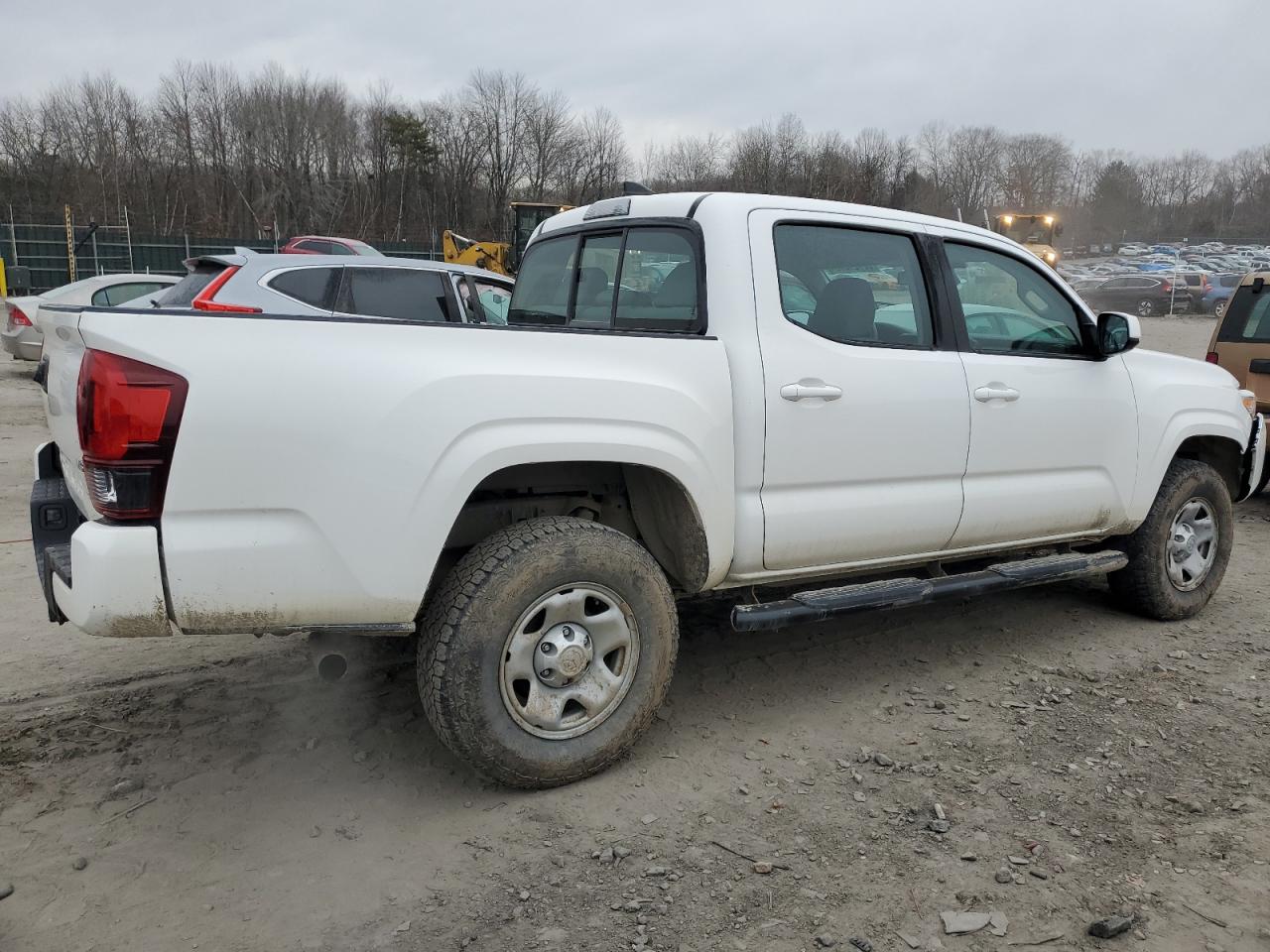 Изображение 3 2018 TOYOTA TACOMA DOUBLE CAB 2018 с VIN 5TFCZ5AN0JX139029
