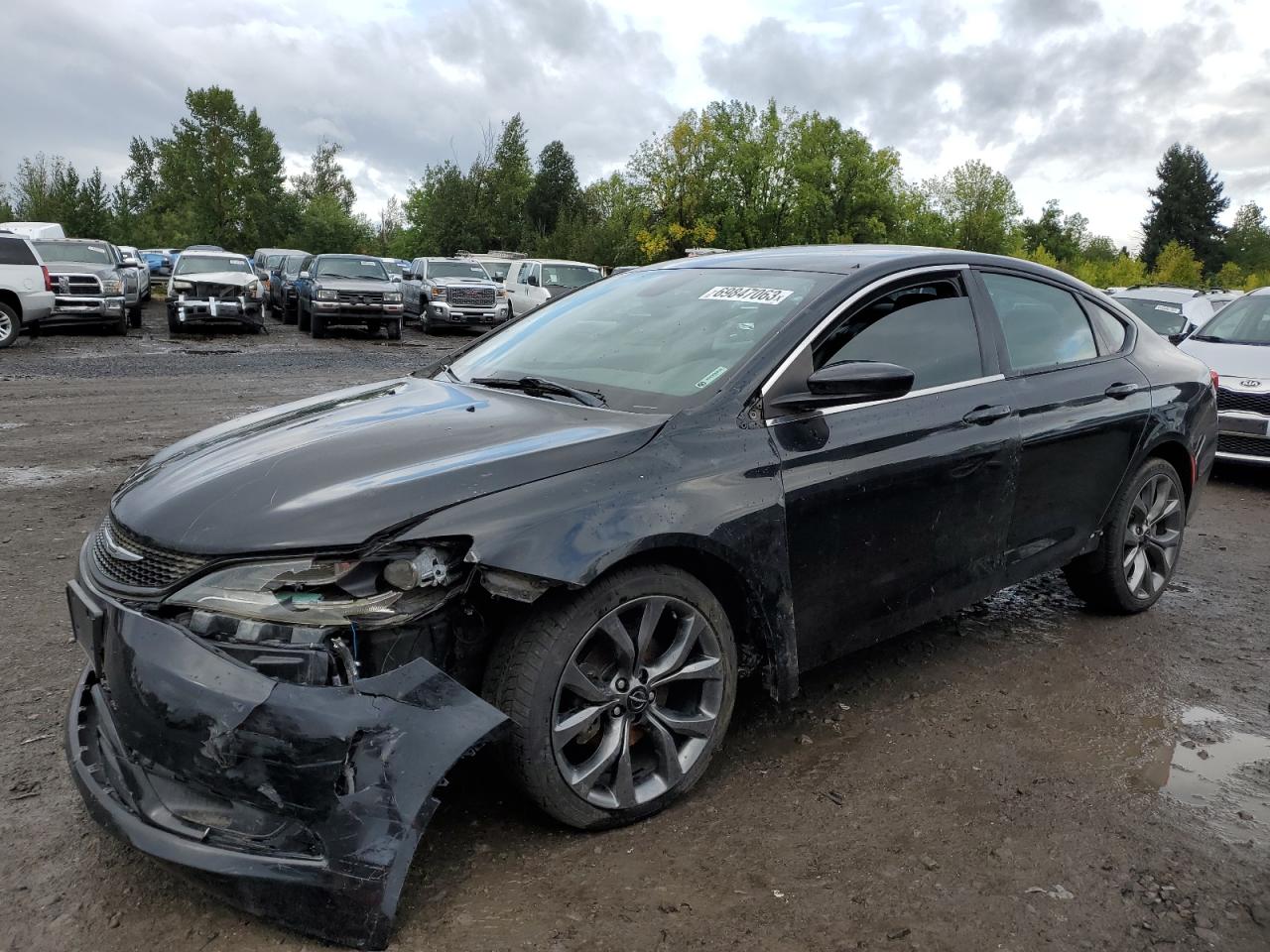 Изображение 1 2015 CHRYSLER 200 S 2015 с VIN 1C3CCCBB5FN557975