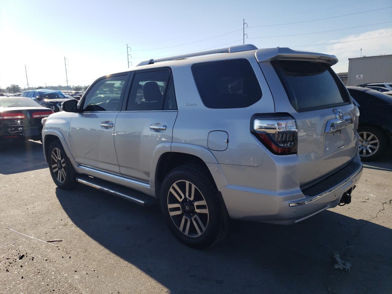 Image 2 of 2014 TOYOTA 4RUNNER SR5 2014 with VIN JTEBU5JR4E5157608