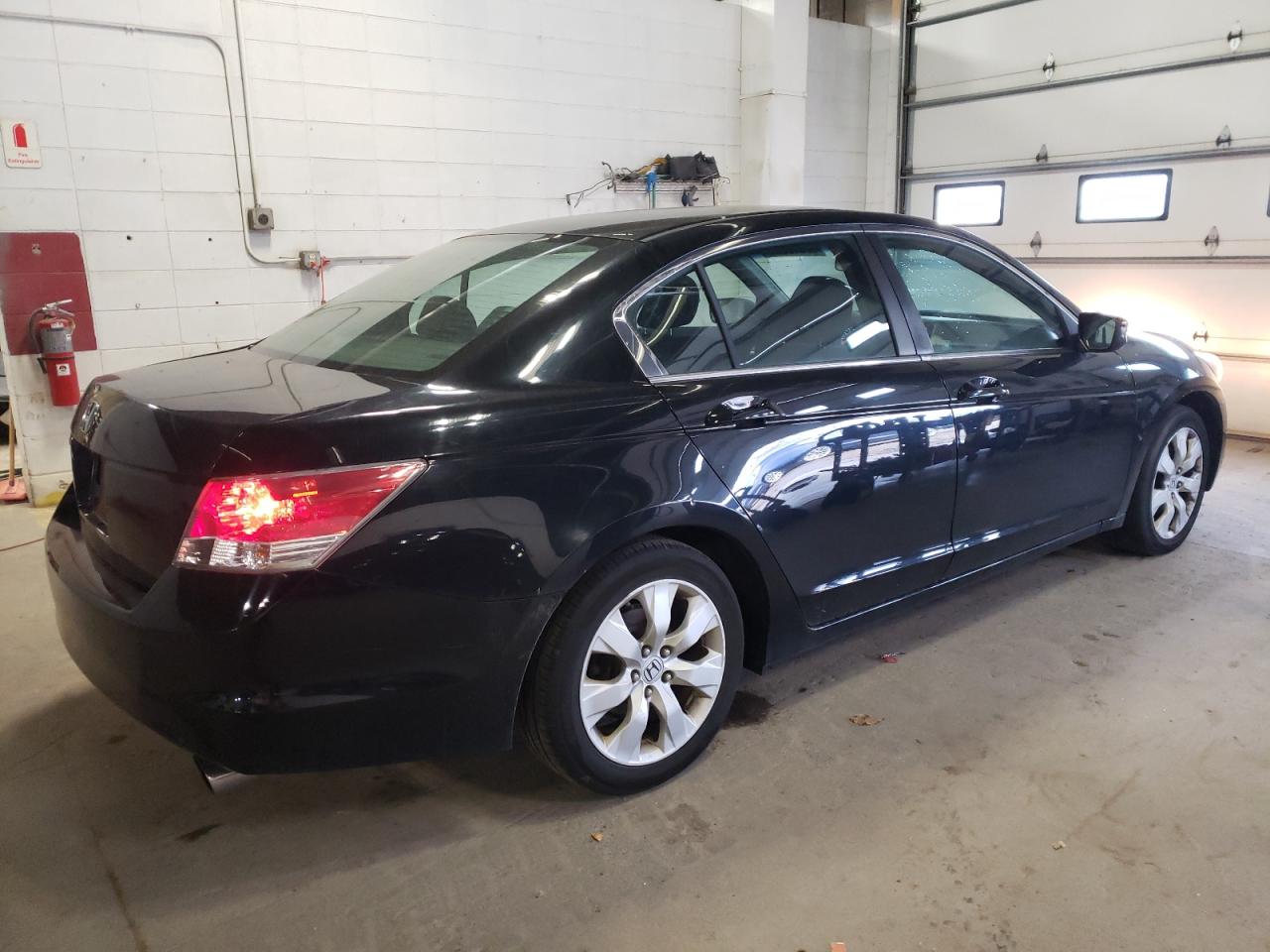 Obraz 3 z 2009 HONDA ACCORD EX 2009 z VIN 1HGCP26709A141877