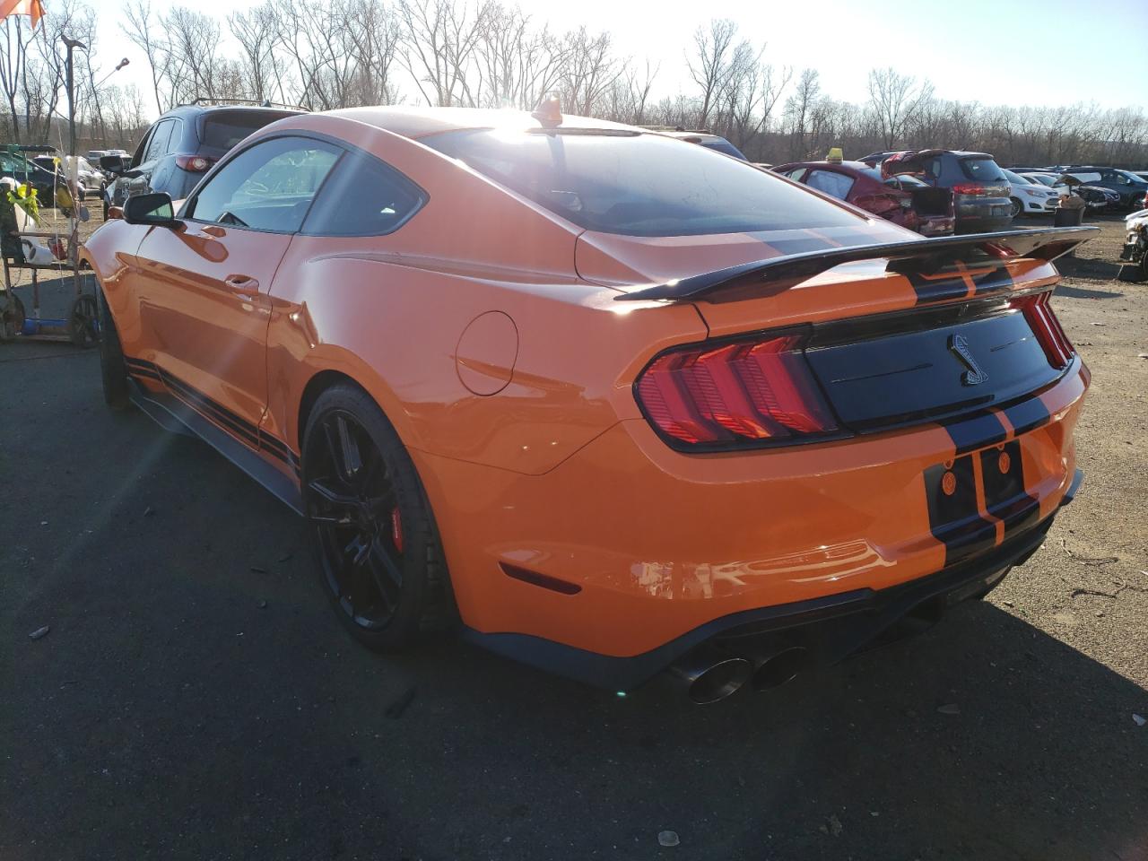 Image 2 of 2021 FORD MUSTANG SHELBY GT500 2021 with VIN 1FA6P8SJ1M5504324