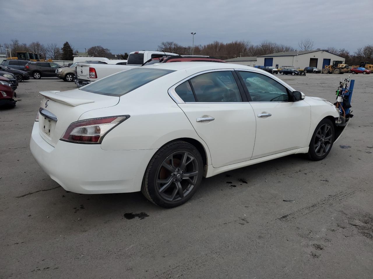 Image 3 of 2014 NISSAN MAXIMA S 2014 with VIN 1N4AA5AP8EC914986