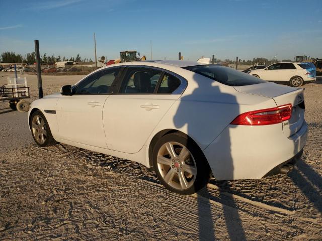 Obraz 2 z 2018 JAGUAR XE PREMIUM 2018 z VIN SAJAD4FN4JCP25170