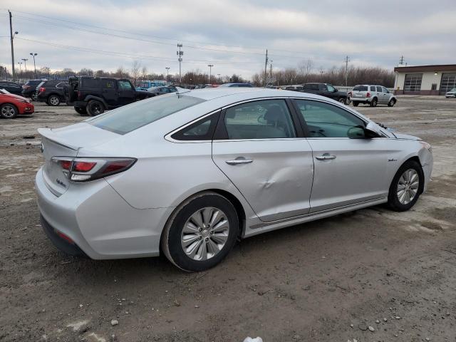 Obraz 3 z 2016 HYUNDAI SONATA HYBRID 2016 z VIN KMHE24L11GA016896