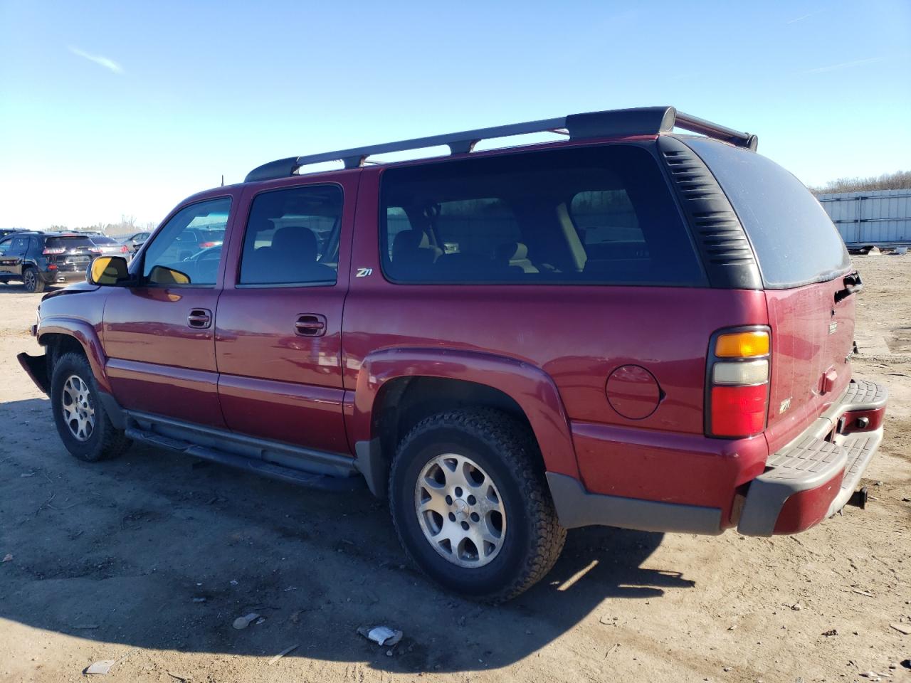 Изображение 2 2004 CHEVROLET SUBURBAN K1500 2004 с VIN 3GNFK16Z94G172102