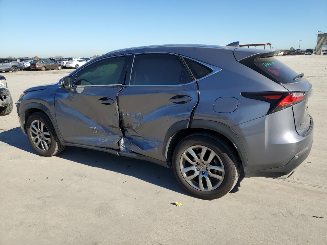 Obraz 2 z 2016 LEXUS NX 200T BASE 2016 z VIN JTJYARBZ1G2050062