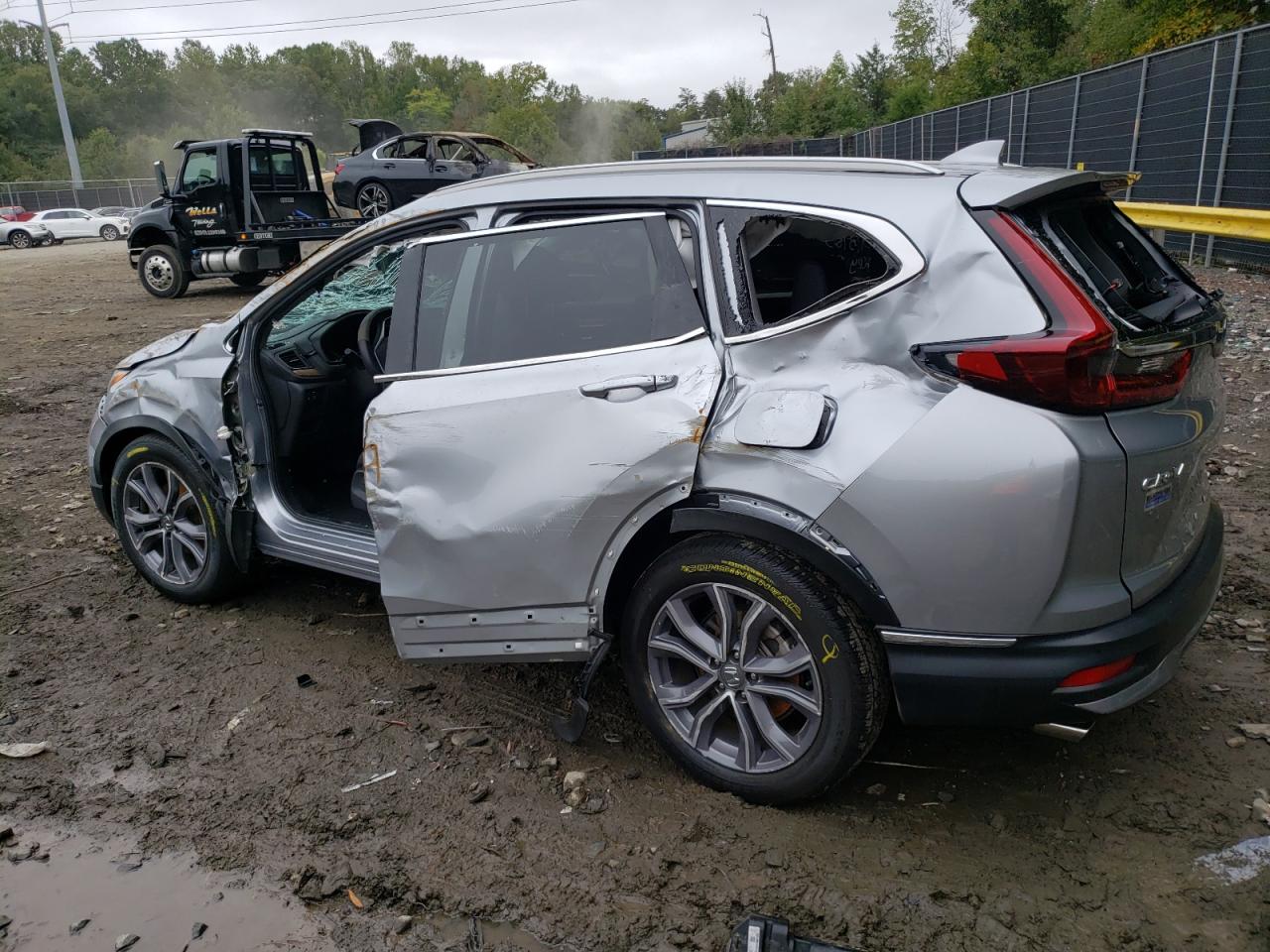 Image 2 of 2020 HONDA CR-V TOURING 2020 with VIN 5J6RW2H9XLL000170
