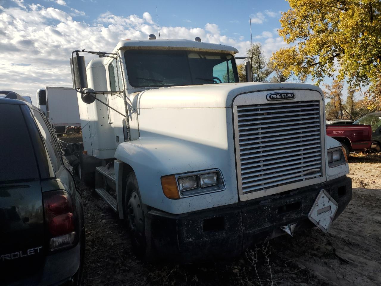 Изображение 1996 FREIGHTLINER CONVENTIONAL FLD120 1996