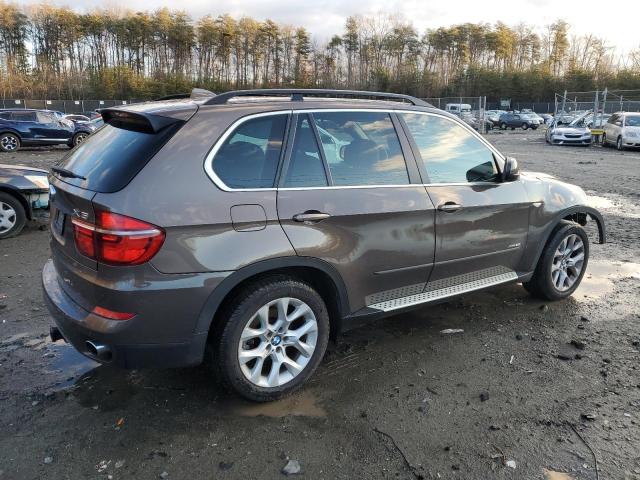 Image 3 of 2013 BMW X5 XDRIVE35I 2013 with VIN 5UXZV4C58D0E08549