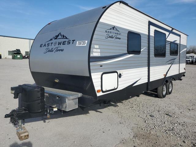 Image 2 of 2020 WILDWOOD TRAVEL TRL 2020 with VIN 5ZT2DERB7L9002423