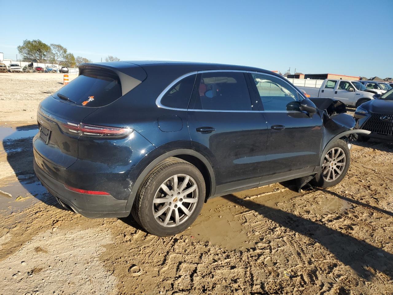 Изображение 3 2019 PORSCHE CAYENNE  2019 с VIN WP1AA2AYXKDA08456