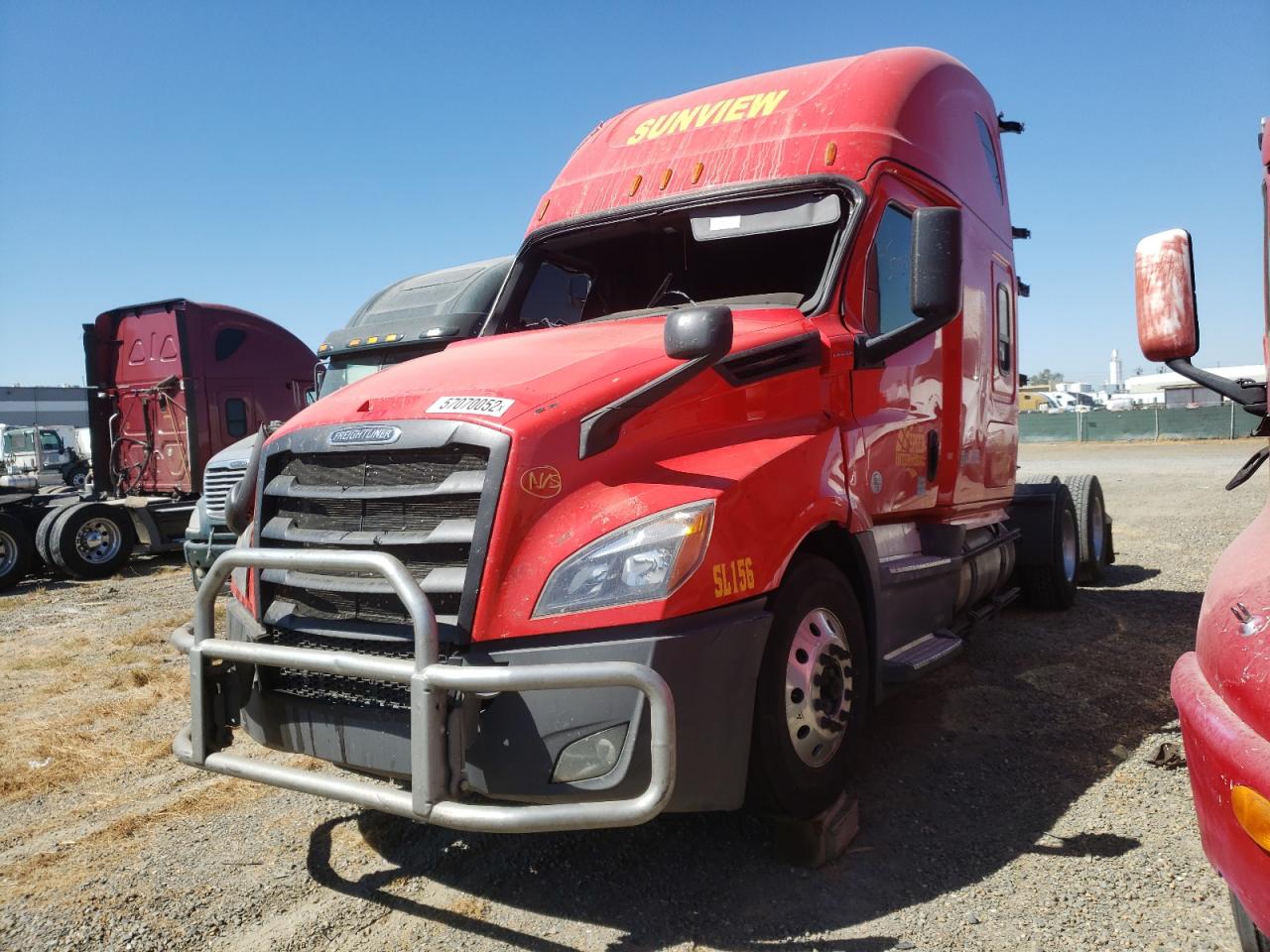 Изображение 1 2020 FREIGHTLINER CASCADIA 126  2020 с VIN 3AKJHHDR4LSKY1837