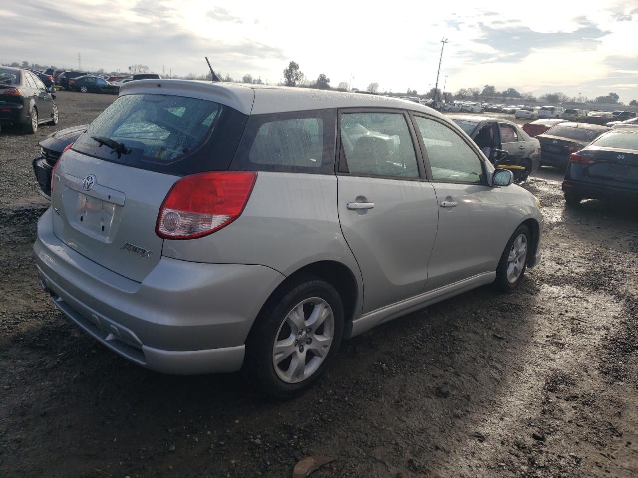 Изображение 3 2003 TOYOTA COROLLA MATRIX XR 2003 с VIN 2T1KR32E93C106028