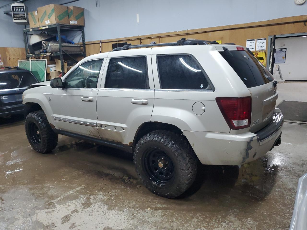 Image 2 of 2007 JEEP GRAND CHEROKEE LIMITED 2007 with VIN 1J8HR58P87C571647