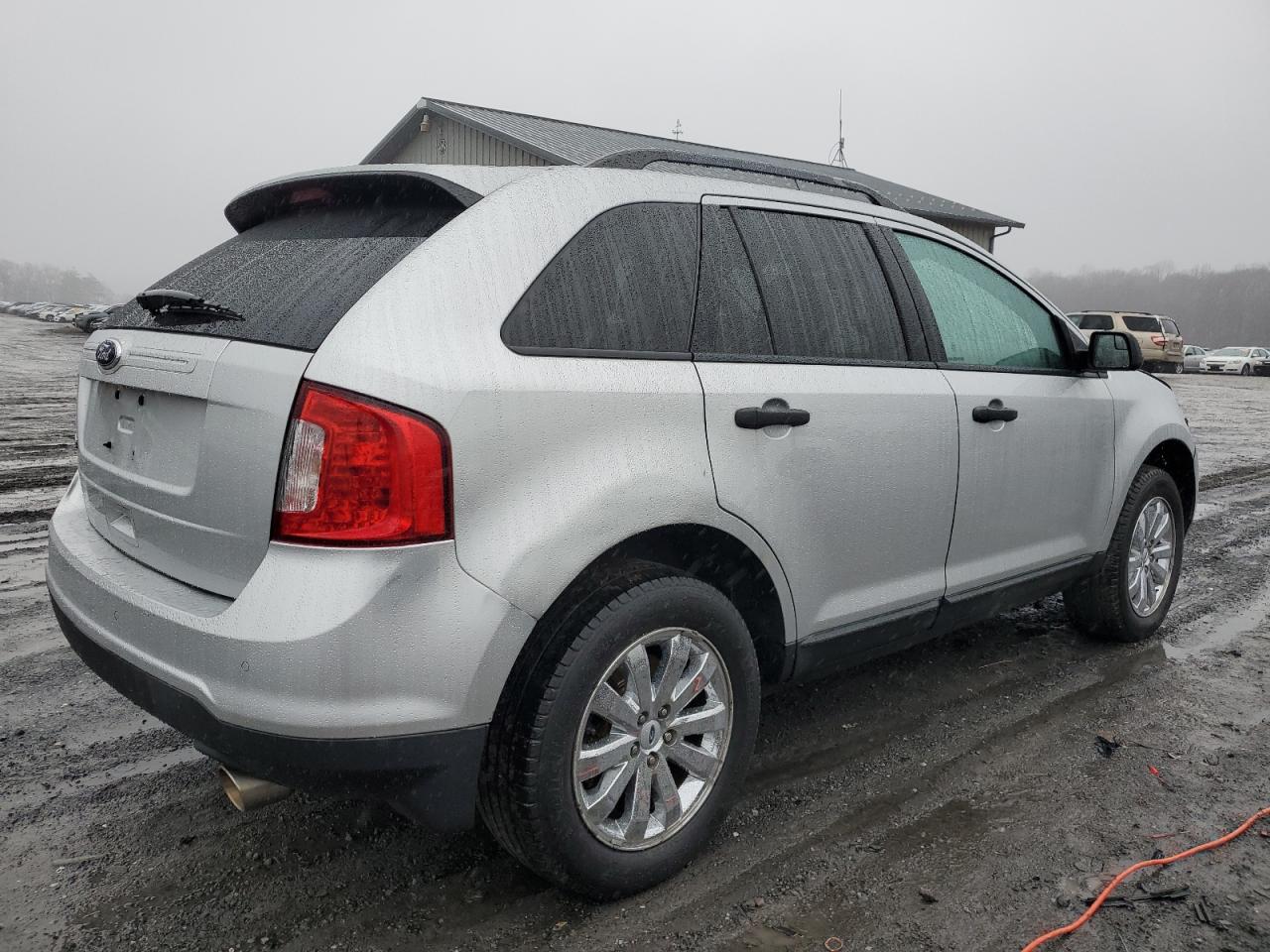 Image 3 of 2013 FORD EDGE SE 2013 with VIN 2FMDK3GC3DBA32891