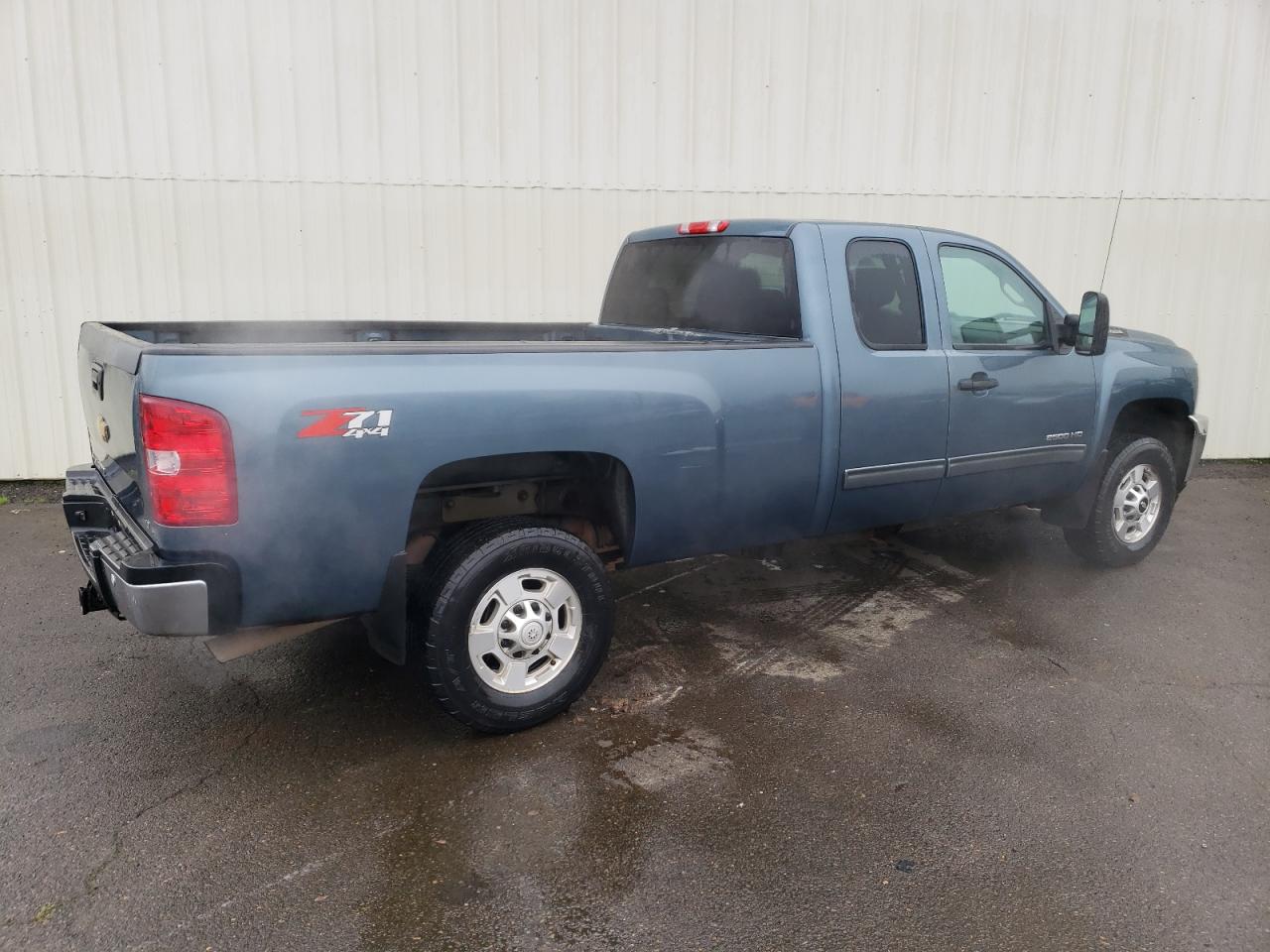 Image 3 of 2013 CHEVROLET SILVERADO K2500 HEAVY DUTY LT 2013 with VIN 1GC2KXEG5DZ358634