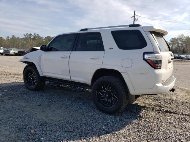 Image 2 of 2020 TOYOTA 4RUNNER SR5 2020 with VIN JTEZU5JR8L5217272