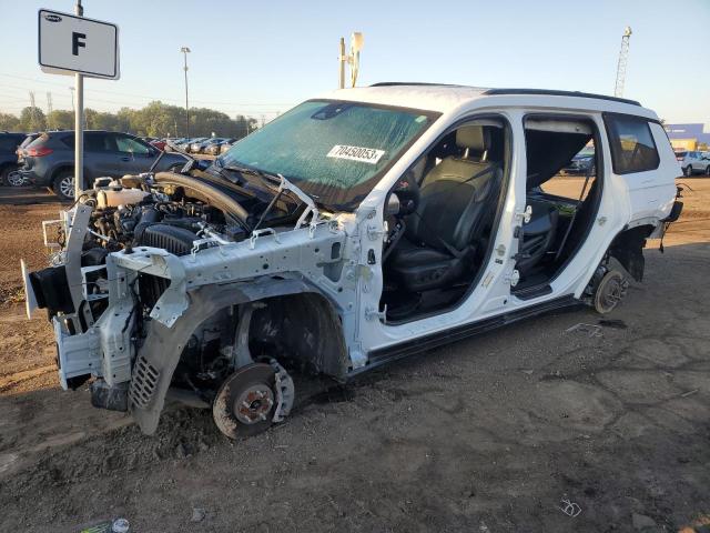 Obraz 1 z 2023 JEEP GRAND CHEROKEE L LAREDO 2023 z VIN 1C4RJKAG8P8745392