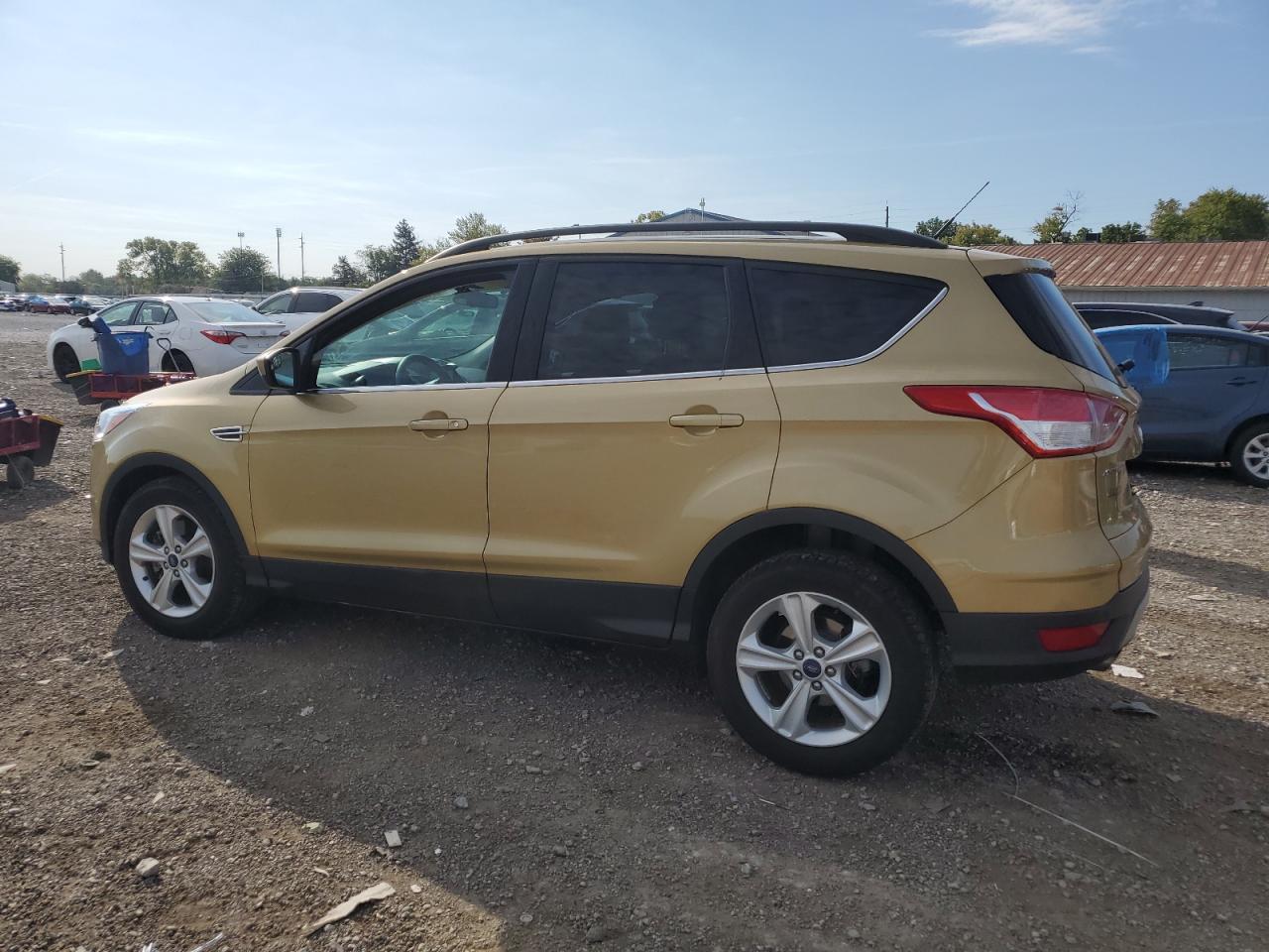 Изображение 2 2014 FORD ESCAPE SE 2014 с VIN 1FMCU0G94EUD07656